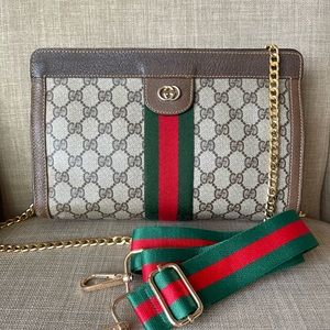 Authentic Gucci vintage web sherry line clutch crossbody bag 89.01.002 (B15)